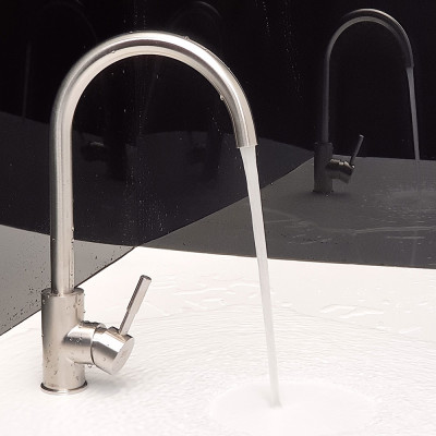 Vòi rửa chén nóng lạnh Inox SUS 304 nguyên khối Eurolife EL-KM09 (Trắng vàng)