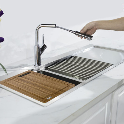 Vòi rửa bát rút dây Konox, Model Artan Black, 6 phiên bản màu, Bề mặt mạ PVD 5 lớp cao cấp, Lõi đồng tiêu chuẩn CW617N, Linh kiện phụ trợ dòng chảy nhập khẩu châu Âu, Bảo hành chính hãng 5 năm, Hàng chính hãng