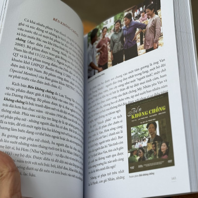 PHÁC THẢO ĐIỆN ẢNH VIỆT NAM THỜI ĐỔI MỚI VÀ HỘI NHẬP - Ngô Phương Lan - Liên Việt - NXB Hôi Nhà Văn.