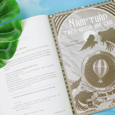 Sách - Năm tuần trên khinh khí cầu [Bìa Cứng] - Chuyến du lịch độc đáo xuyên qua châu Phi hoang dã - Đinh Tị Books