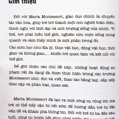 Học Montessori Để Dạy Trẻ Theo Phương Pháp Montessori - 100 Hoạt Động Montessori: Con Không Muốn Làm Cây Trong Lồng Kính