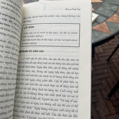 Combo 4 cuốn: CHO LÀ NHẬN – Tâm thanh tịnh, đời ắt an yên – Đại Sư Tinh Vân – Lê Minh Châu dịch – Bizbooks – NXB Hồng Đức (Bìa mềm)