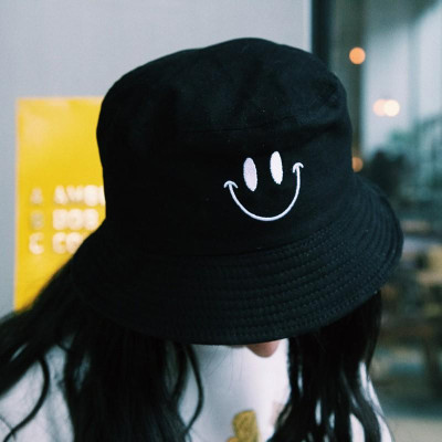 Nón Bucket Mặt Cười Something Wrong - Mũ Bucket Thêu Something Wrong Mặt Cười
