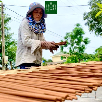 Nhang Hương Bài Sạch Hộp 100 Thanh Loại 23-30-40cm Hộp 100 Thanh Yên 100 % Tự Nhiên Thờ Cúng