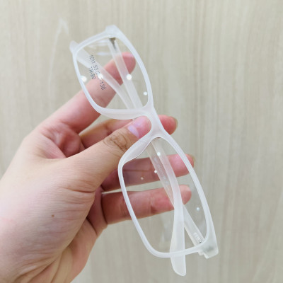 Gọng kính nhựa tr90 siêu nhẹ siêu bền thời trang OURESS - 1011
