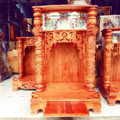 Bàn thờ thần tài ông địa gỗ xoan quỳ trụ điện tử ngang 68 cm - đo