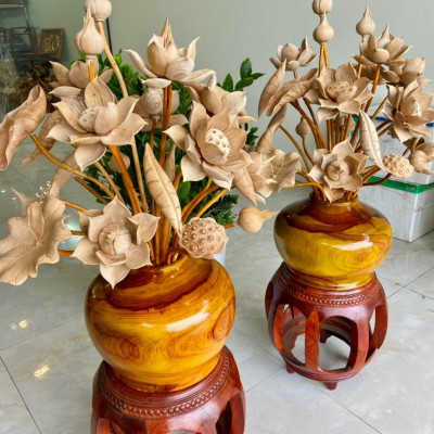 2 bình hoa sen gỗ hương đỏ ,trang trí phòng thờ ,phòng khách tuyệt đẹp, 25 cành ,hoa lá gương bằng gỗ ngọc am thơm phức 