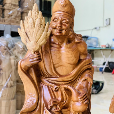 Combo cặp tượng tế công và tượng đạt ma sư tổ bằng gỗ bách xanh thơm nức kt 40×12×11cm