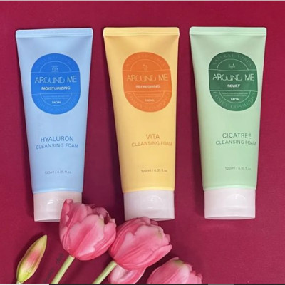Sữa rửa mặt rong biển và trà xanh cấp ẩm sáng da Around Me Hyaluron Cleansing Foam 120gr