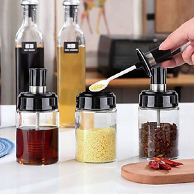 Hũ Đựng Gia Vị Có Muỗng Tiện Lợi