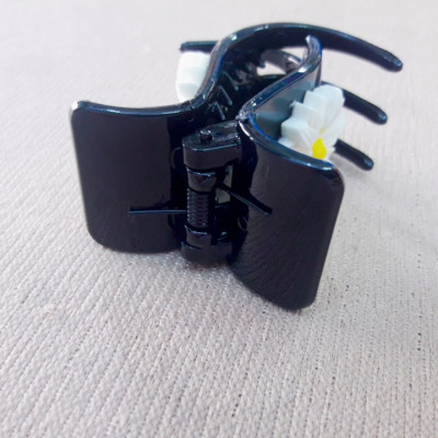 KẸP TÓC ĐÍNH HOA CÚC SANG CHẢNH