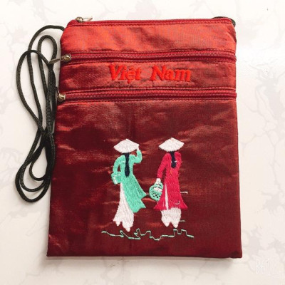 {Siêu sale}Túi đựng điện thoại thêu 2 cô gái Việt Nam