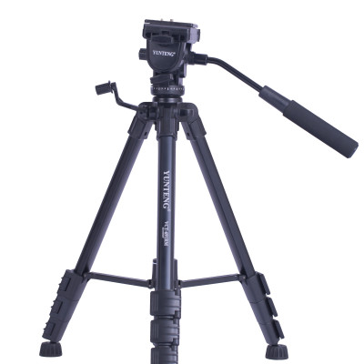Chân máy YUNTENG VCT-691RM dùng cho máy ảnh, máy quay và điện thoại ( Kèm đầu kẹp xoay 360 độ, Remote và túi đựng) - Hàng chính hãng