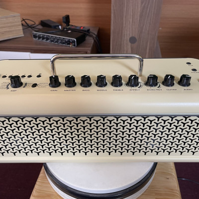 Ampli Guitar Yamaha THR30II Wireless (Không dây)