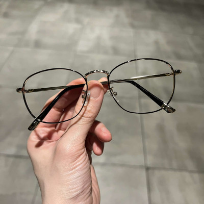 Kính Mắt vuông nhỏ kim loại Hàn Quốc cao cấp