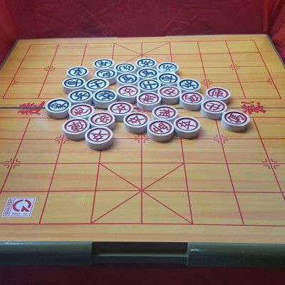 Bộ đồ chơi cờ tướng lớn Trung Niên - Kích thước Ngang 42cm - Dọc 44cm - Đồ chơi giải trí - Hàng chính hãng