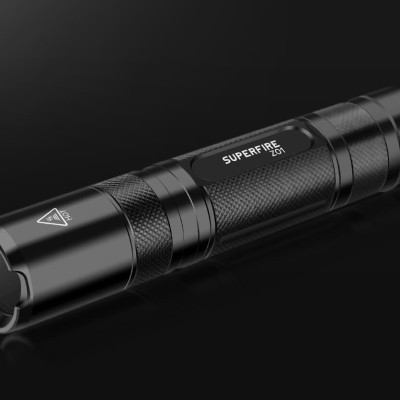 Đèn pin sạc cầm tay nhỏ gọn chiếu tia UV Superfire Z01 sử dụng bước sóng 365nm thông dụng