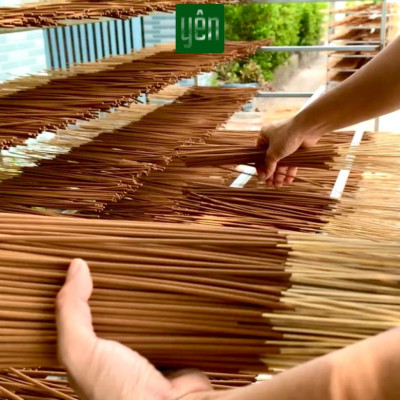 Nhang Quế Chi Sạch Hộp 100 Thanh Loại 23-30-40cm Hộp 100 Thanh Yên 100 % Tự Nhiên Thờ Cúng Thư Giãn