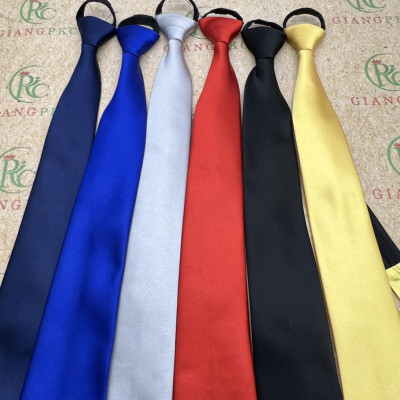Cà vạt nam thắt sẵn phi bóng 8cm Giangpkc