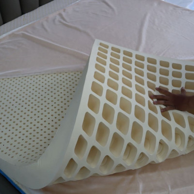 Nệm Cao Su  Kim Cương Happy Gold KCCS1610 (160 x 200 x 10 cm)