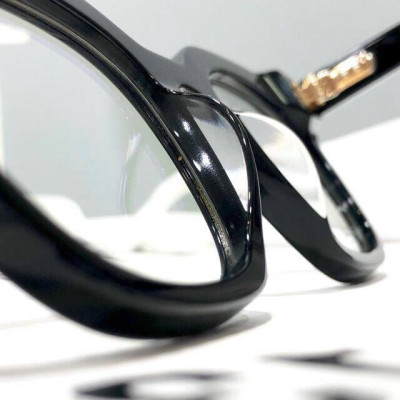 Kính mắt Southside bản lề chấu vàng Fullbox phụ kiện - Hàng Hồng Kong cao cấp