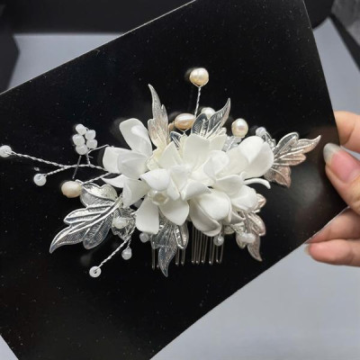 Cài tóc cô dâu hoa đất sét trắng có sẵn xược cài mã 007 - 13cm