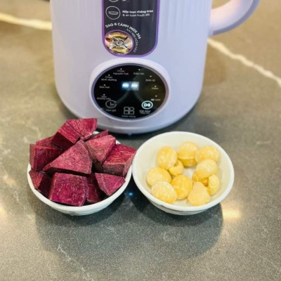 Máy làm sữa hạt Unie UMB10,Lưỡi dao 8 cánh inox 304 cao cấp,Dung tích 1L,công suất 800W,8 chức năng xay nấu- hàng chính hãng