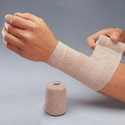 Băng thun tự dính 3M COBAN 1582 kích thước 5cm x 4,5m