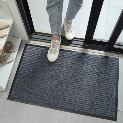 Thảm chùi chân chống trơn trượt lót trước cửa và sảnh lớn 