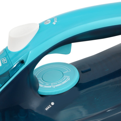 Bàn ủi hơi nước Tefal FV2867E0 - Dung tích bình chứa 270 ml - Công suất 2500W - Mặt đế Ceramic chống dính - Chức năng Phun hơiPhun tiaỦi hơi nướcỦi khô - Hàng chính hãng