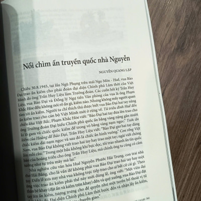 VIẾT VÀ ĐỌC CHUYÊN ĐỀ MÙA THU 2025 – Nhiều tác giả – NXB Hội Nhà Văn