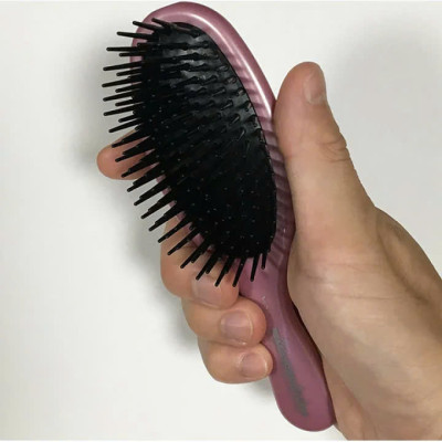 Lược Chải Cao Cấp Làm Từ Nhựa Dẻo Kai KQ-3149 (Màu Hồng)