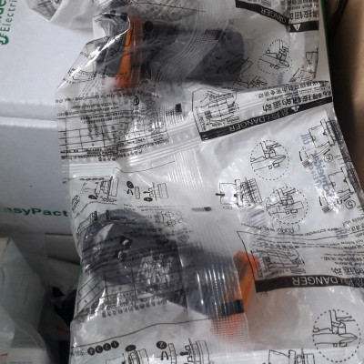 | CHÍNH HÃNG | Đèn báo XA2EVM5LC Schneider 220V, phi 22mm