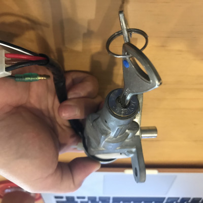 Khóa cổ chống trộm, chống bẻ khóa, chống vam, chống đoản cho Yamaha Z125 - YA Z125