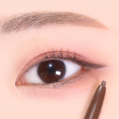 Bút Chì Sáp Kẻ Lông Mày Không Lem Trôi Lõi Siêu Mịn Màu Nâu Tự Nhiên Kissme Heroine Make Quick Eyeliner