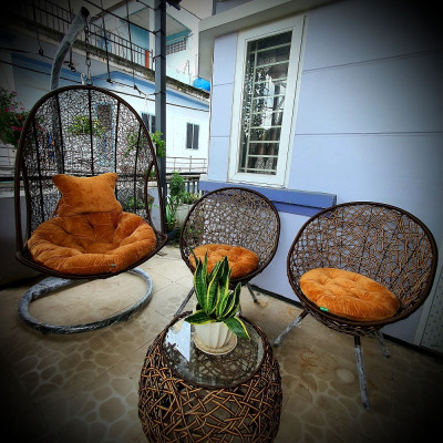 Bộ bàn ghế sân vườn + xích đu NAVICOM - Nệm vải nhung vàng bò