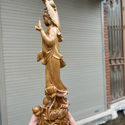 Tượng phật bà quan âm bồ tát bằng gỗ bách xanh thơm nức kt cao 30×8×9cm