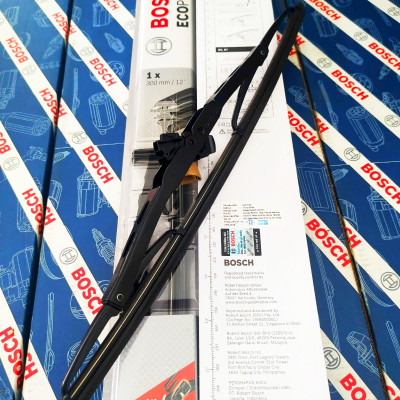 Thanh Gạt Nước Sau Bosch Mitsubishi Pajero, Mazda Premacy, Kia Carnival (-2006)