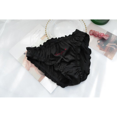 Quần Lót Lụa Satin Loại 1 Thêu Chữ Love you Gợi Cảm Mềm Mát (WL49)