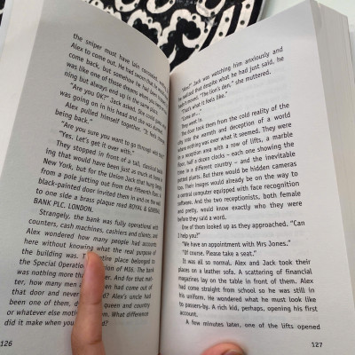 Sách - Crocodile Tears by Anthony Horowitz | New York Times Bestseller - Thriller English Book