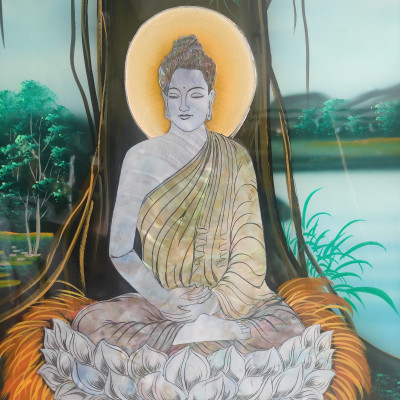 Tranh sơn mài Phật Thích Ca cẩn ốc 40x60 cm