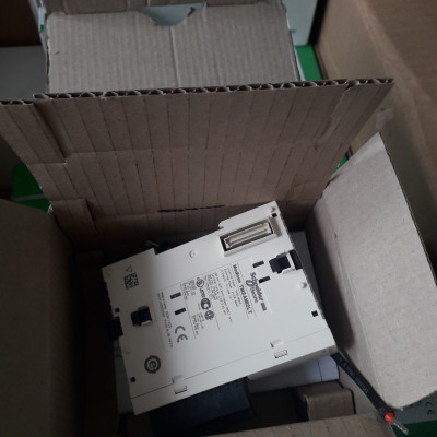 | Chính hãng | Mô đun TM2AMI2LT Schneider đầu vào tương tự, modul analog Modicon TM2AMI2LT - 2 analog input