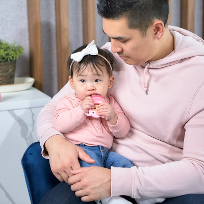 Túi nhai ăn dặm chống hóc silicon kèm gặm nướu và nắp làm kem cho bé Marcus & Marcus, từ 6 tháng - Pokey