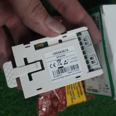 VW3A3616 - Module truyền thông Ethernet TCP/IP Schneider