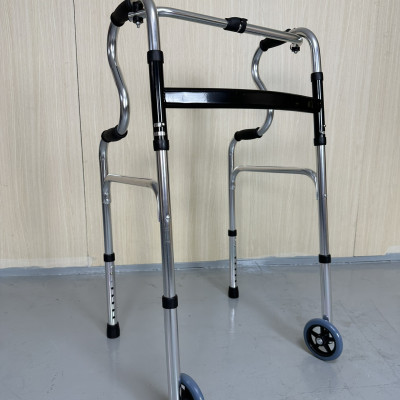 Khung tập đi cho người lớn tuổi, cần phục hồi chức năng, chắc chắn, an toàn, gấp gọn dễ di chuyển, chính hãng Nikita