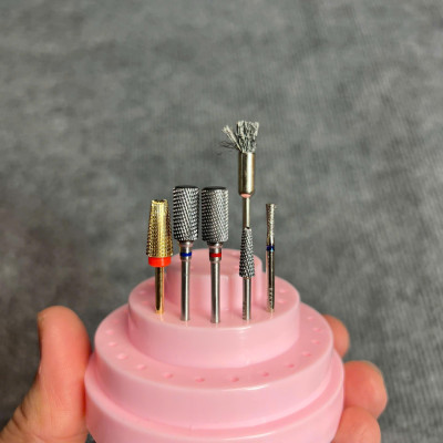 Combo 5 Đầu Mài Titan Đa Năng Mạ Vàng Tặng Chổi Vệ Sinh Đầu Mài phá gel Chuyên Dụng Làm Nail Cá Nhân Tại Nhà Và Tiệm Spa