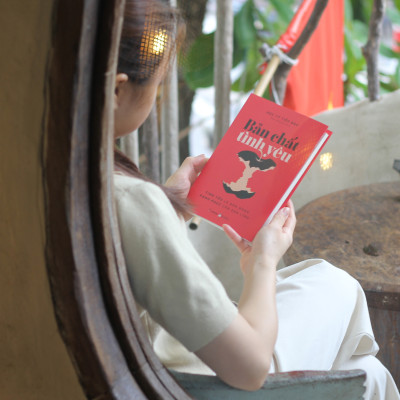 Sách - Bản Chất Tình Yêu - Tình Yêu Là Bản Năng - Hạnh Phúc Cần Bản Lĩnh