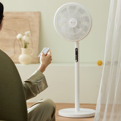 Quạt Đứng Cảm Ứng Bear DFS-D47F2 Gồm 6 Tốc Độ 9 Cánh Quạt Làm Mát Sâu, Có Hẹn Giờ Và Điều Khiển Từ Xa Độ Ồn Cực Thấp 35 dB Công Suất 47 W - Hàng Chính Hãng