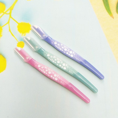 Dao Cạo Lông Mày Cán Nhựa Lưỡi Dao Thép Không Gỉ Kai For Women 17827