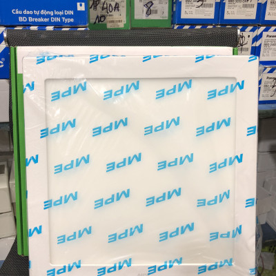 Đèn led panel ốp trần nổi vuông công suất 24W MPE (2 loại ánh sáng trắng-vàng)